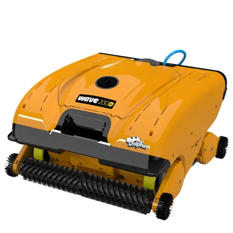 Robot-nettoyage-piscine-collectivité-Maytronics-Dolphin_Wave 200XL__Hydramat_station_technique_bretagne_vannes_lorient_saint_brieuc